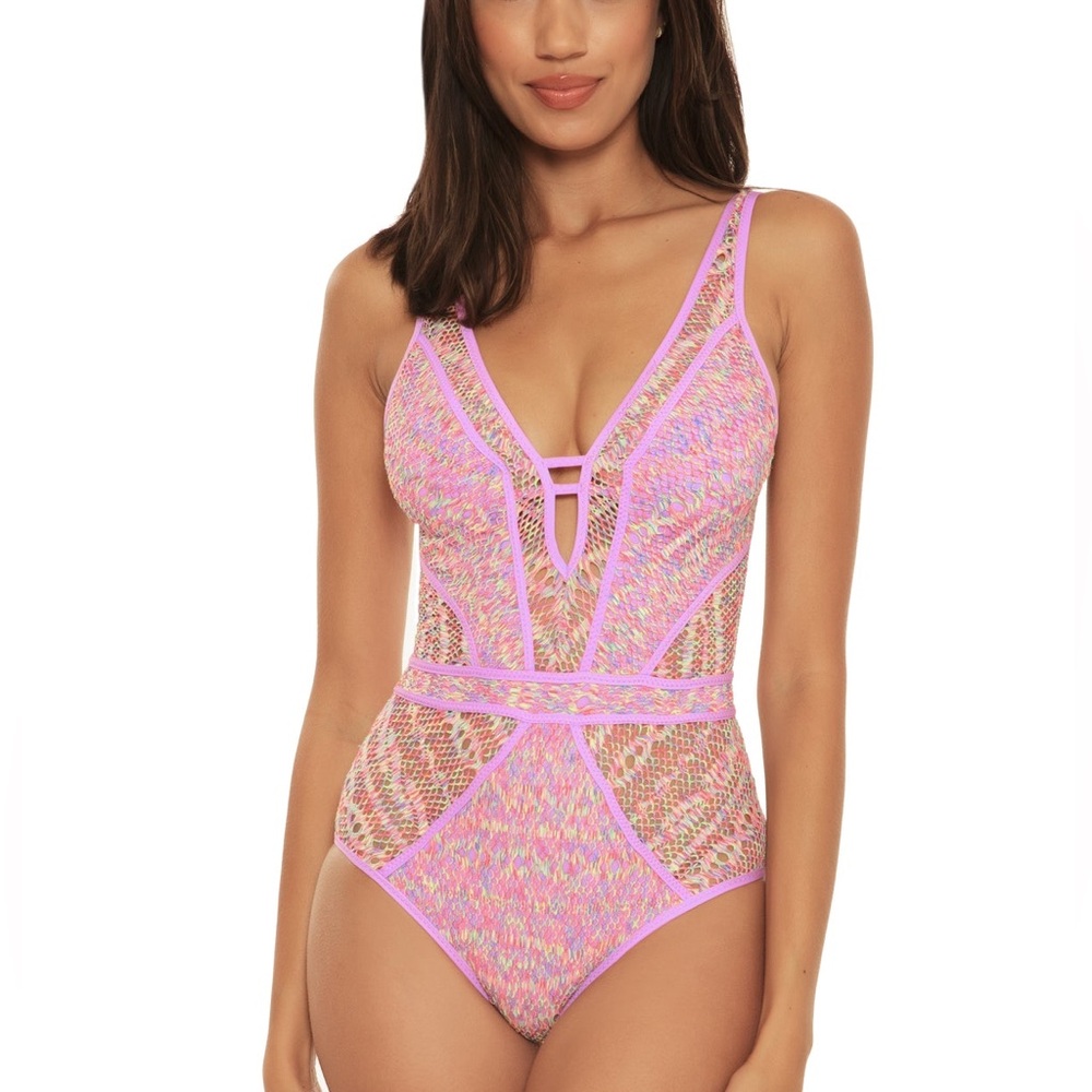 🌸 NWT BECCA Color Play One Piece Swimsuit size MEDIUM